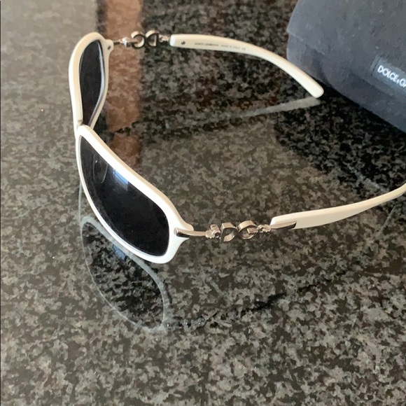 Dolce&Gabbana sunglasses - Picture 5 of 6